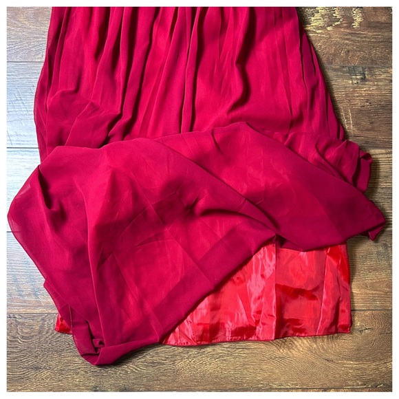 NWOT Kids Halter Chiffon Maxi Dress - Picture 3 of 10